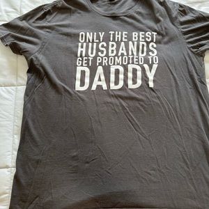 Grey Graphic Tee XL Short Sleevd